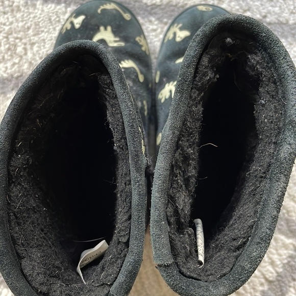 EMU GITD Dino Slipper Boots size 1 - Picture 12 of 13